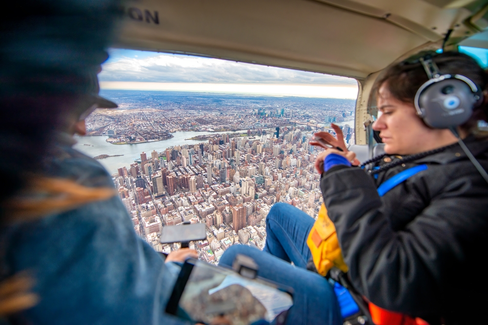 HELICOPTER TOUR OVER MANHATTAN